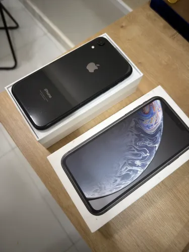 iPhone XR