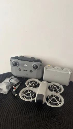 DJI Neo Fly More Combo