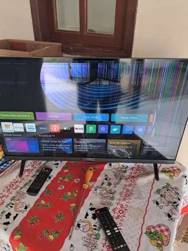 Vendo TV leia o anúncio