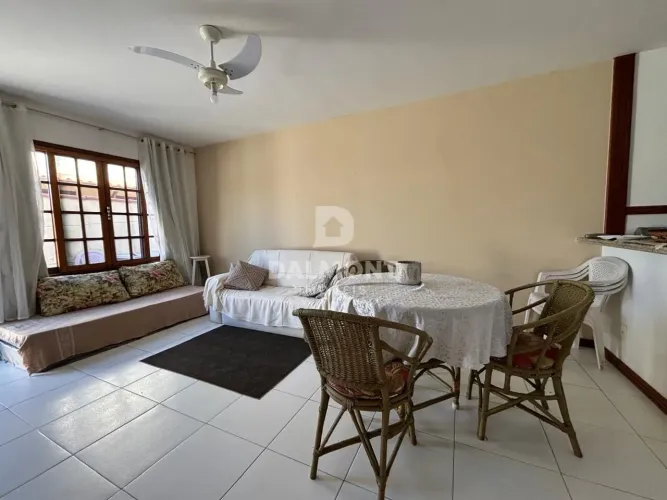 Peró - Cabo Frio - Apartamento térreo proximo a praia e ao comércio