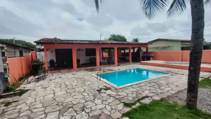 Alugo casa para finais de semana e feriados em Pitimbu/PB