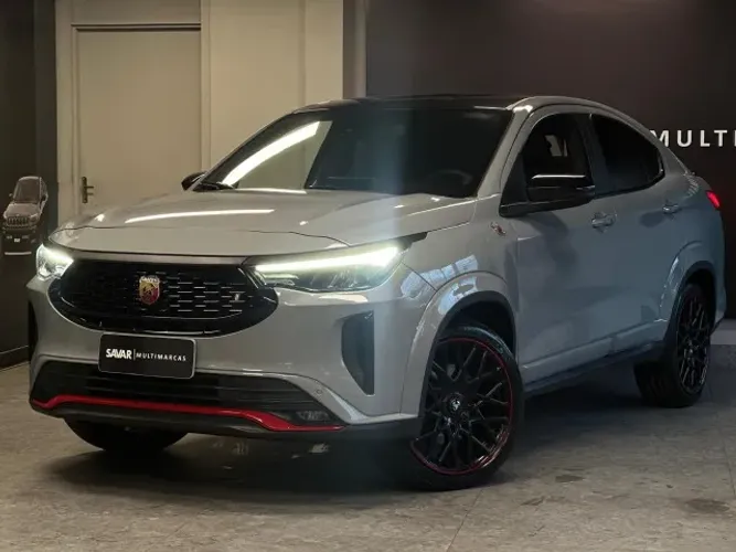 Fiat Fastback Abarth Turbo Flex 1.3 Aut. 2025