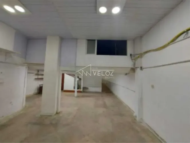 Loja : / Comercial / Humaitá
