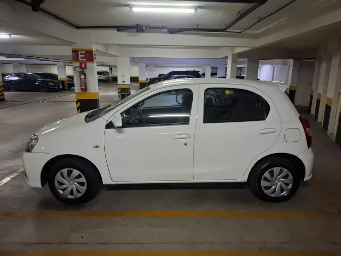 Toyota Etios X 1.3 Flex 16V 5P Aut. 2018