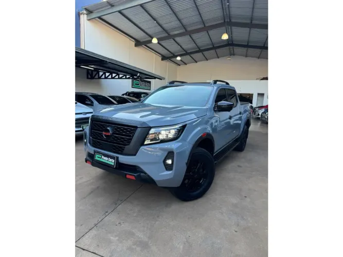 Nissan Frontier Pro4x CD 4X4 2.3 Bi-TB Die. AUT 2023