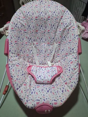Cadeira vibratória infantil