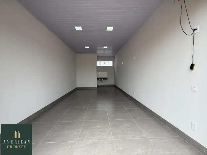 Sala Comercial Nova Porcelanato, toda no Led, Porta Eletronica Residencial Triun