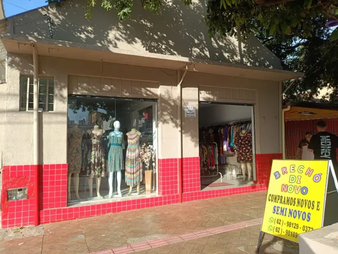 Vendo Brechó Completo Lindo e Elegante