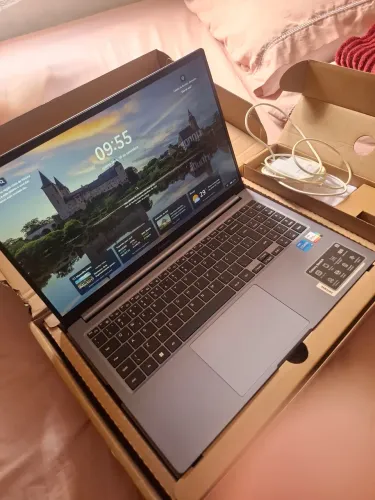 Notebook Galaxy book4 sansung por 2,500