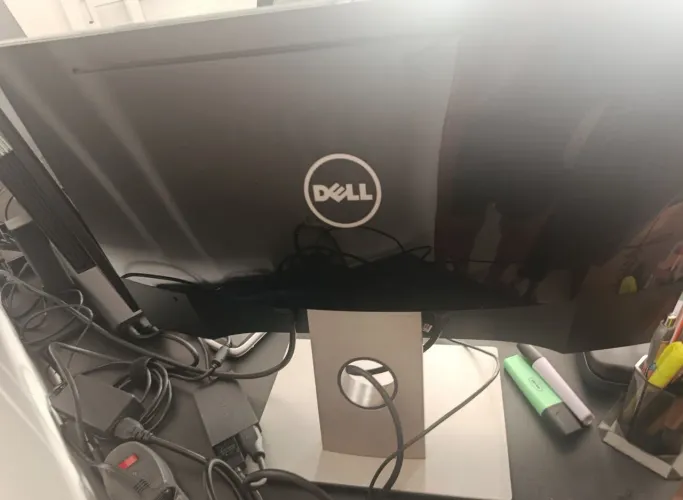 VENDO MONITOR Dell 22"