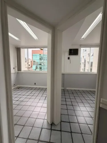 SALA COMERCIAL À VENDA | CENTRO MACAÉ/RJ