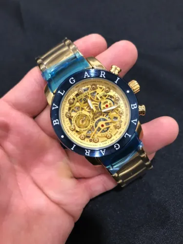 Relógio bvlgari