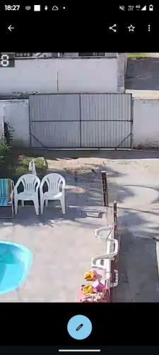 Portão grande de alumínio