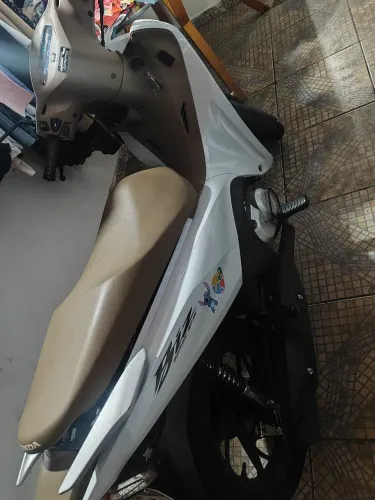 Moto biz