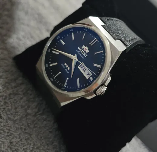 Orient Elegance 3 estrelas (PRX)