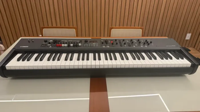 Yamaha YC 73