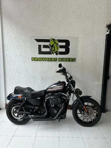 HARLEY DAVIDSON XL 883R