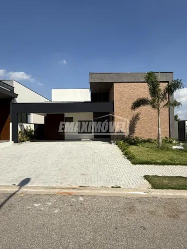 Casa em Condomínios em Itu