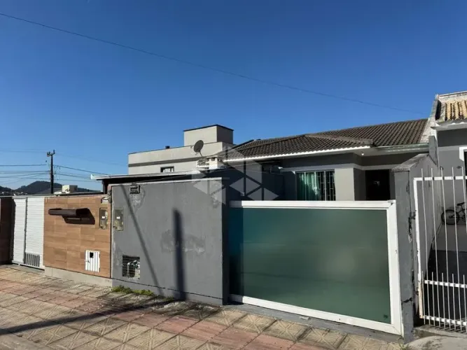 Casa Residencial 70M² - para Alugar