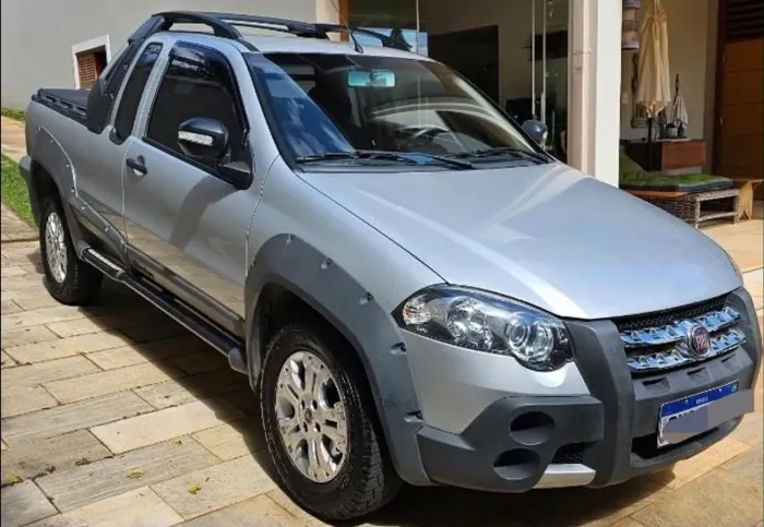Fiat Strada Adventure 1.8/ 1.8 Locker Flex CE 2012
