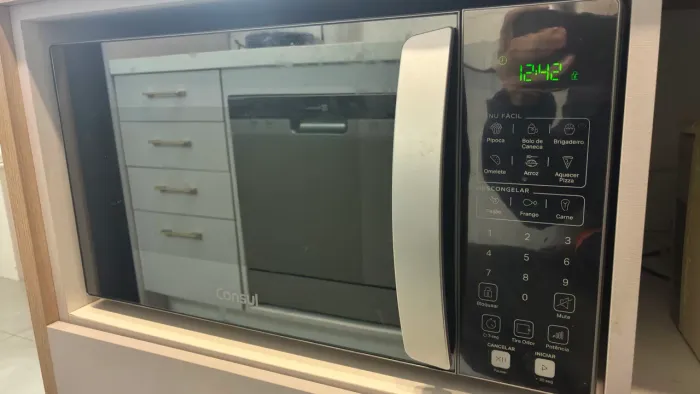 Microondas Cônsul 32L