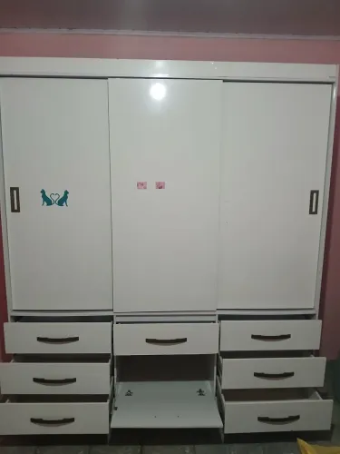 Guarda roupa de correr 