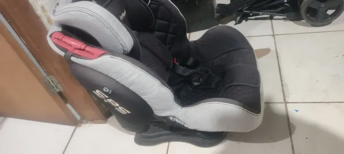 Cadeirinha de criança modelo infanti