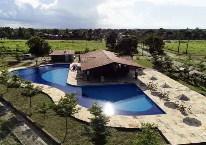 Terreno em Loteamento Fechado Country Village Cascavel - 150 m²