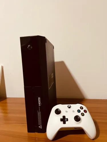 XBOX ONE FAT - 500 GB