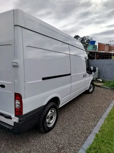 Ford Transit Furgão 2.2 Tdci Longa Diesel 2013