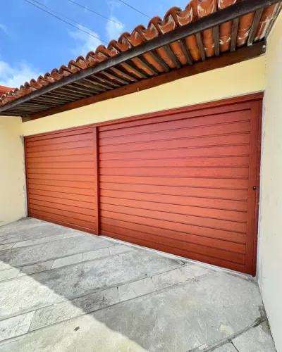 Portão de alumínio