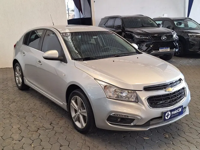 Chevrolet Cruze HB Sport LT 1.8 16V Flexp. 5P AUT 2015