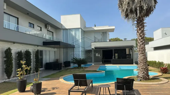 Casa Condomínio em Botucatu