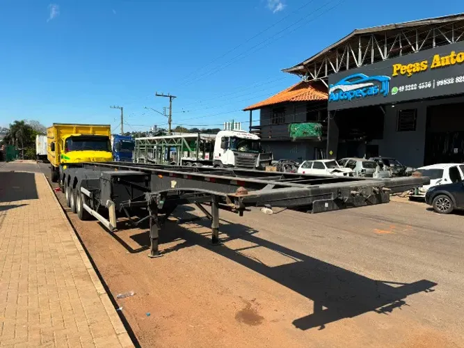 Carreta Porta Container Noma ano 2022