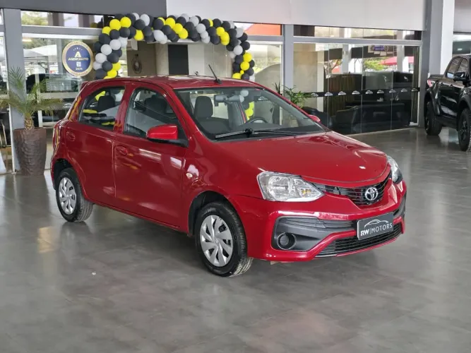 Toyota Etios X 1.3 Flex 16V 5P Mec. 2018