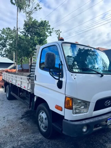 Caminhão Hyundai HD 78 2012