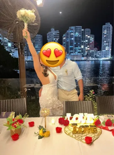 Vestido de noiva com Hot Pants usado casamento praia Cartagena Colômbia
