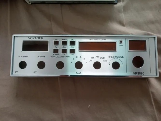 Frente rádio PX Voyager VR9090 sem botões 