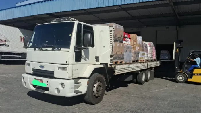 FORD CARGO 2422 TRUCK -3 EIXO