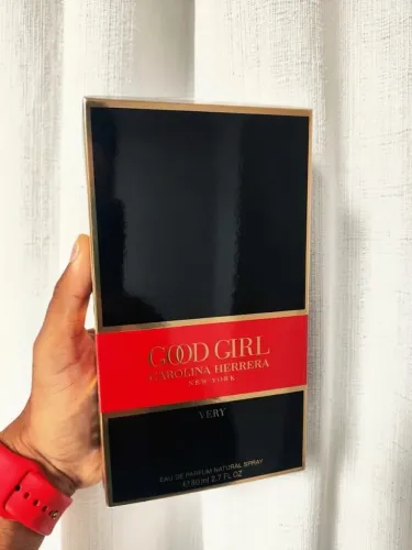 Very Good Girl da Carolina Herrera