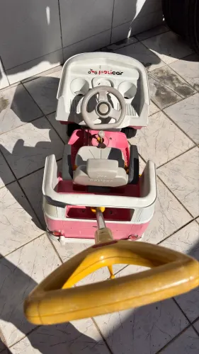 Carrinho de passeio kombi