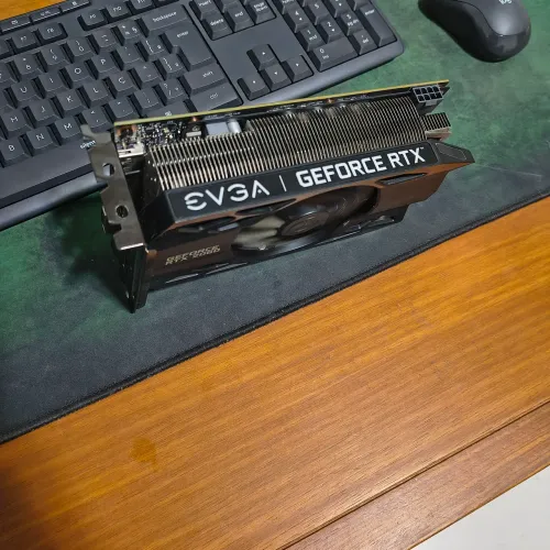 Placa de video GEFORCE RTX2060