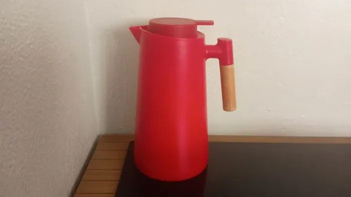 Garrafa térmica vermelha 1 litro