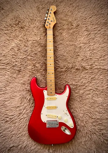 Guitarra Squier Califórnia