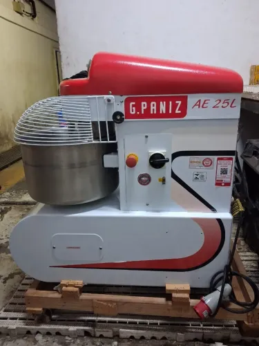 AMASSADEIRA ESPIRAL G.PANIZ AE25 - 25Kg - 2 Velocidades - 220V Trifásica - SUPER NOVA!!