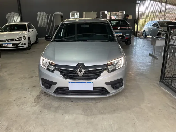 Renault Logan Life Flex 1.0 12V 4P Mec. 2023