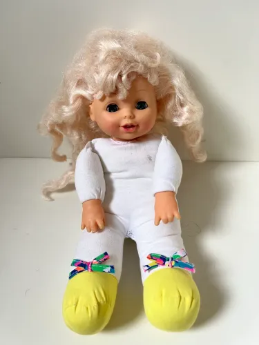 Boneca alemã para restauro 