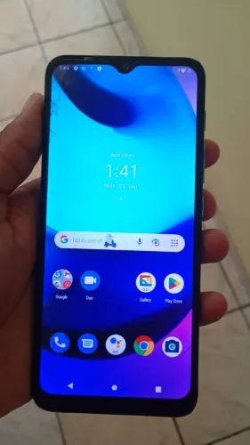 Celular Motorola E20