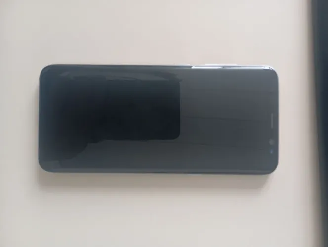 Telefone S8 problema na tela.