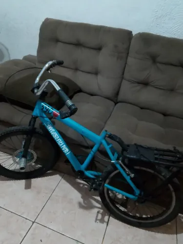 BICICLETA MONTADINHA APENAS POR 100$